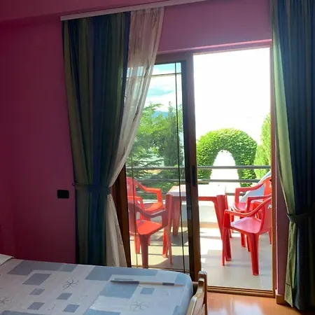 Villa Deni Tushemisht